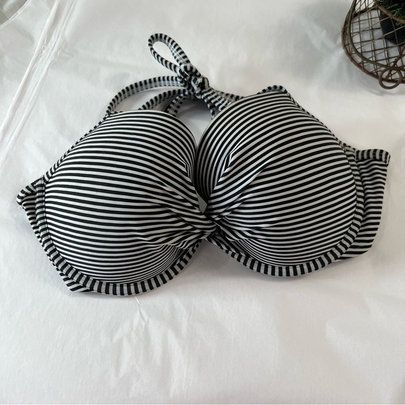Aerie Bikini Top Striped Brooke 38C Twist Front Padded Halter - Picture 12 of 12
